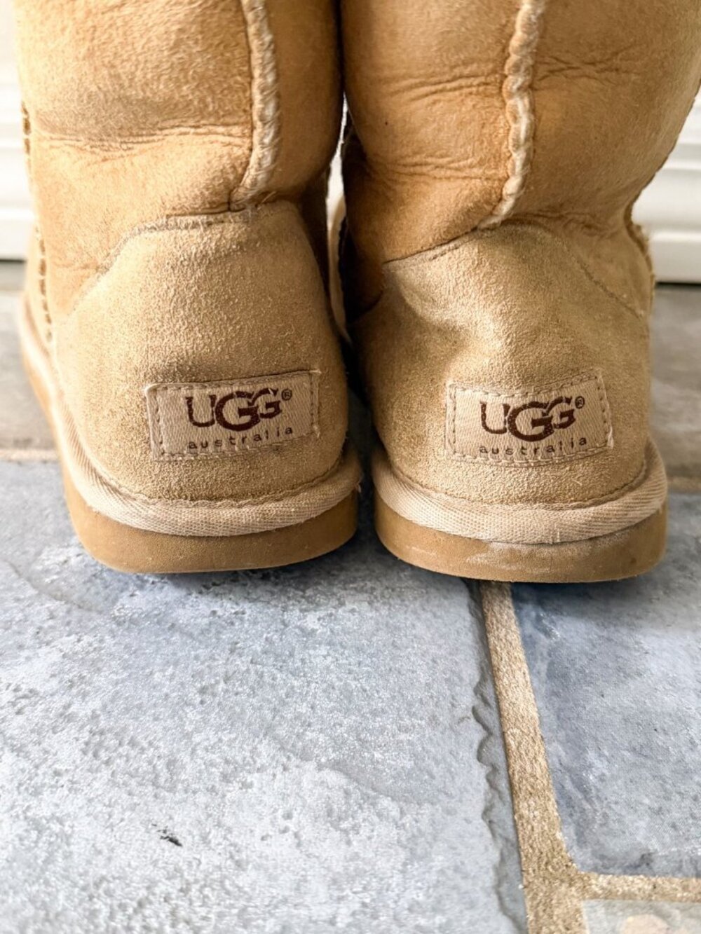 UGG Classic Tall Boots Womens 7 Chestnut Sheepskin Lined Snow Suede - Picture 6 of 9